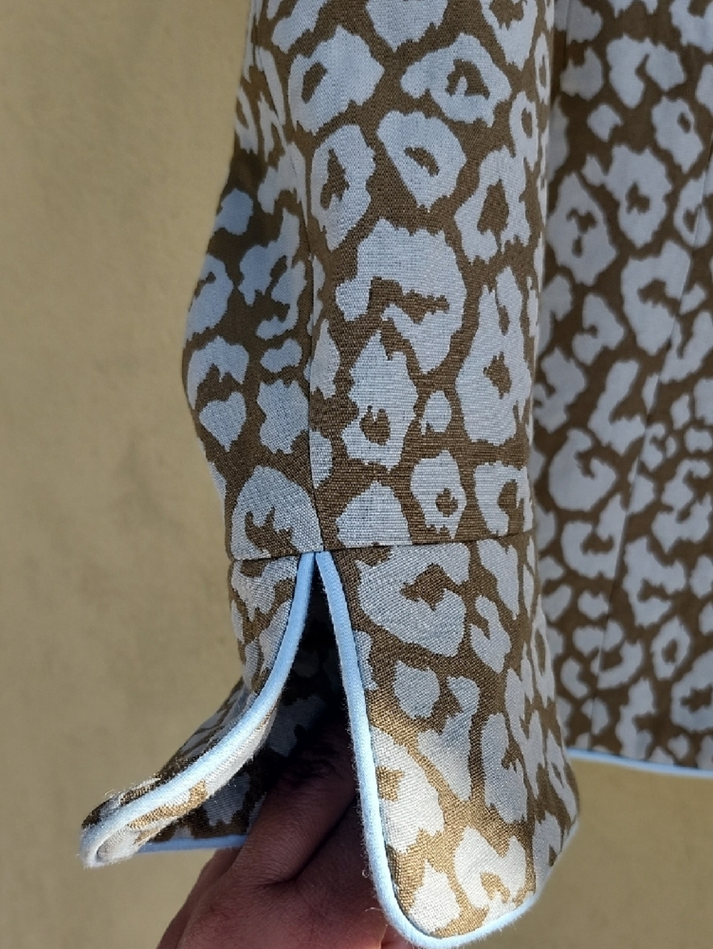 J. McLaughlin Tan and Green Leopard-Print Piped Blazer - Picture 5 of 12